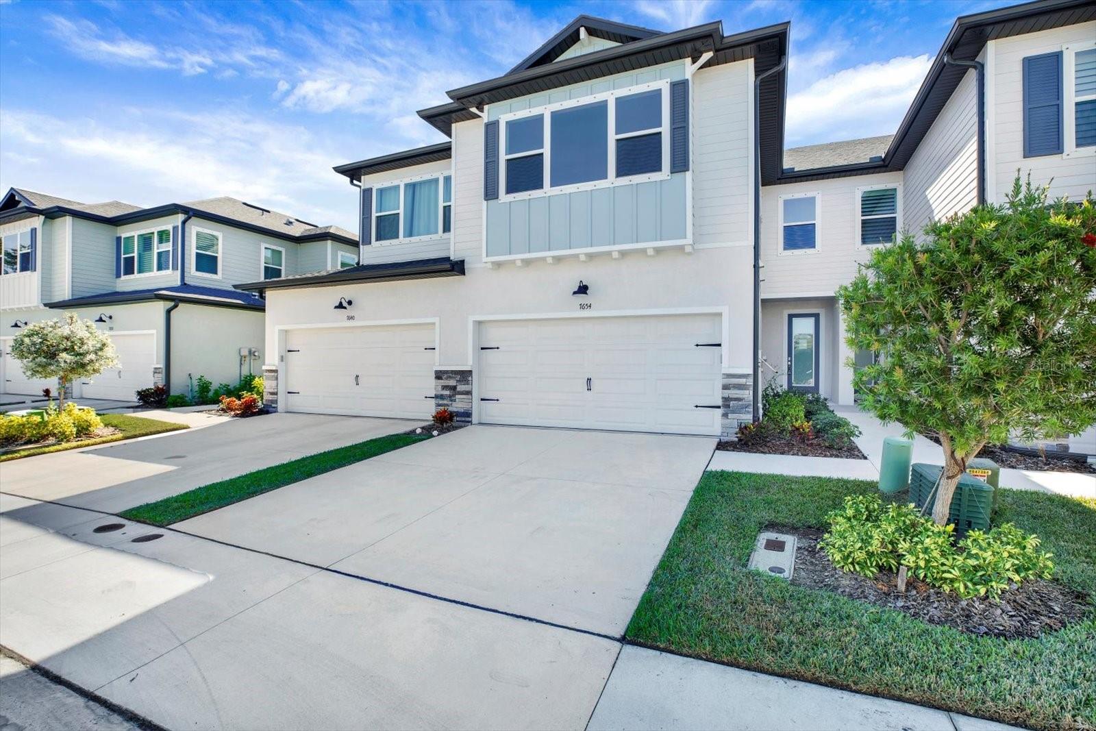 TOWNS AT LONG BAYOU - Residential