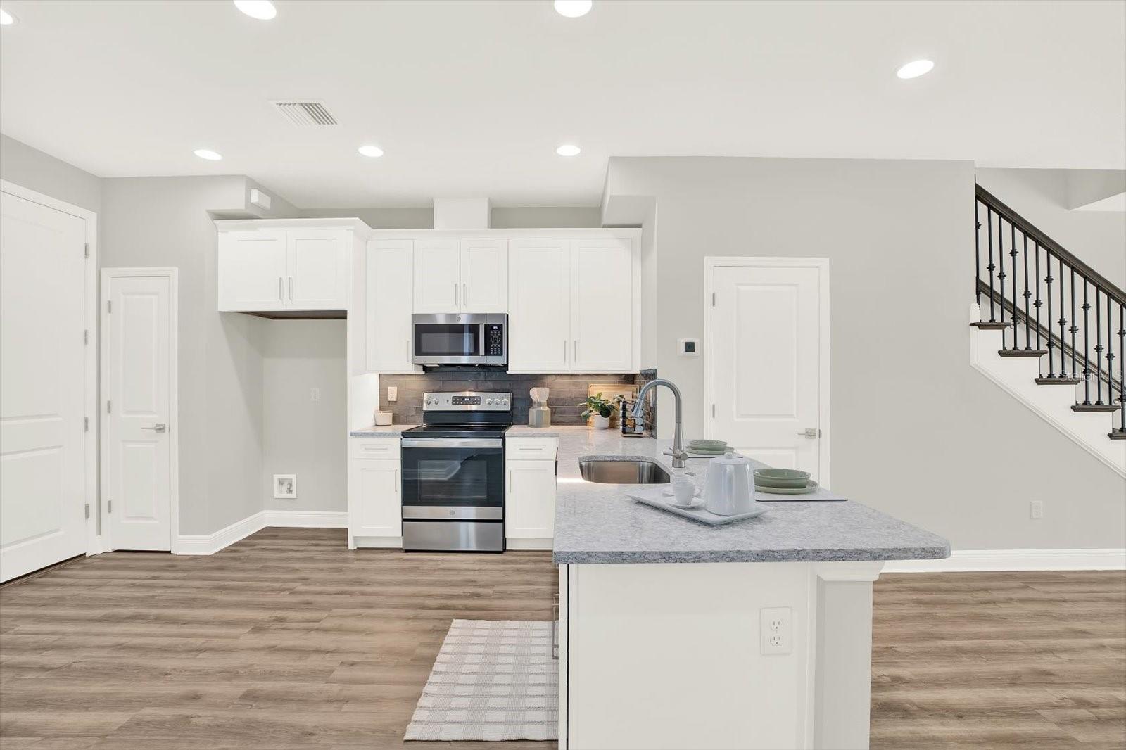 TOWNS AT LONG BAYOU - Residential