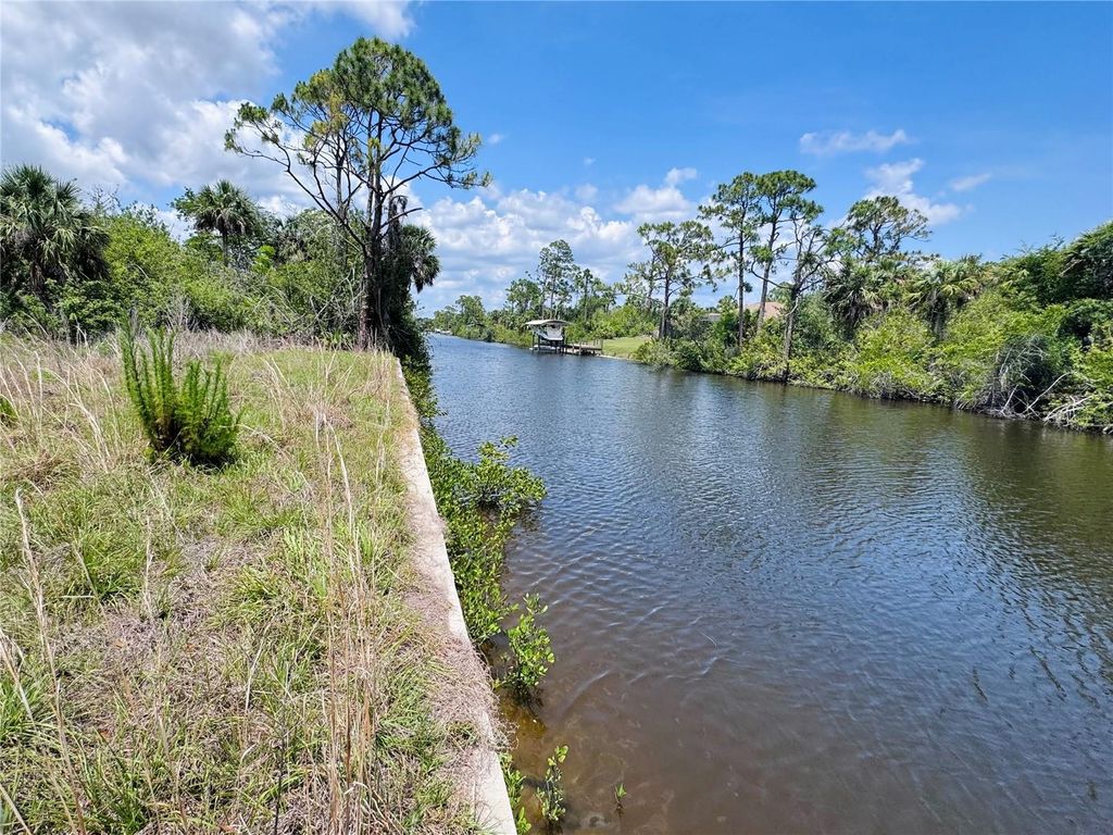 Photo of 1444 Eppinger Dr, Port Charlotte, FL 33953 (MLS # A4652587)