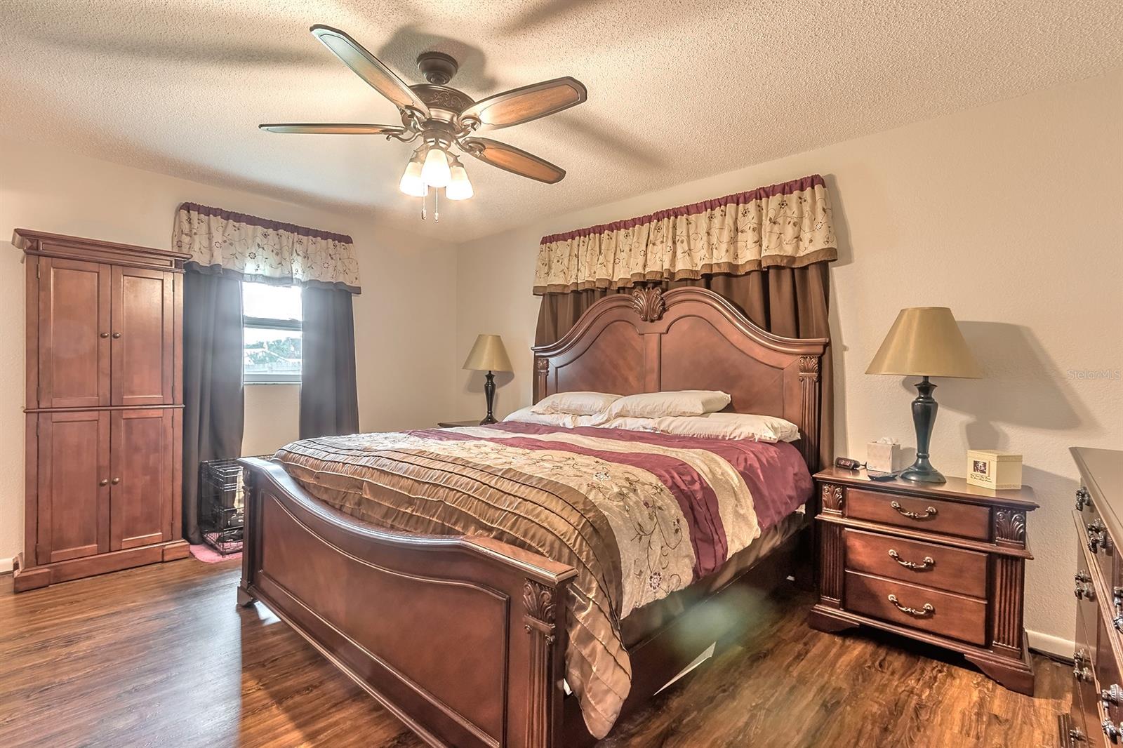 Florida Shores 01 - Residential