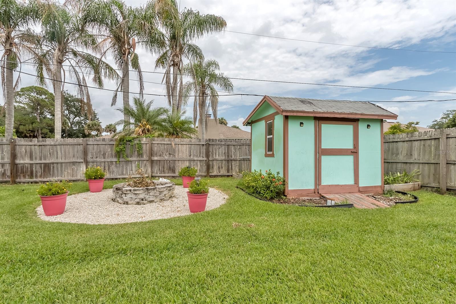 Florida Shores 01 - Residential