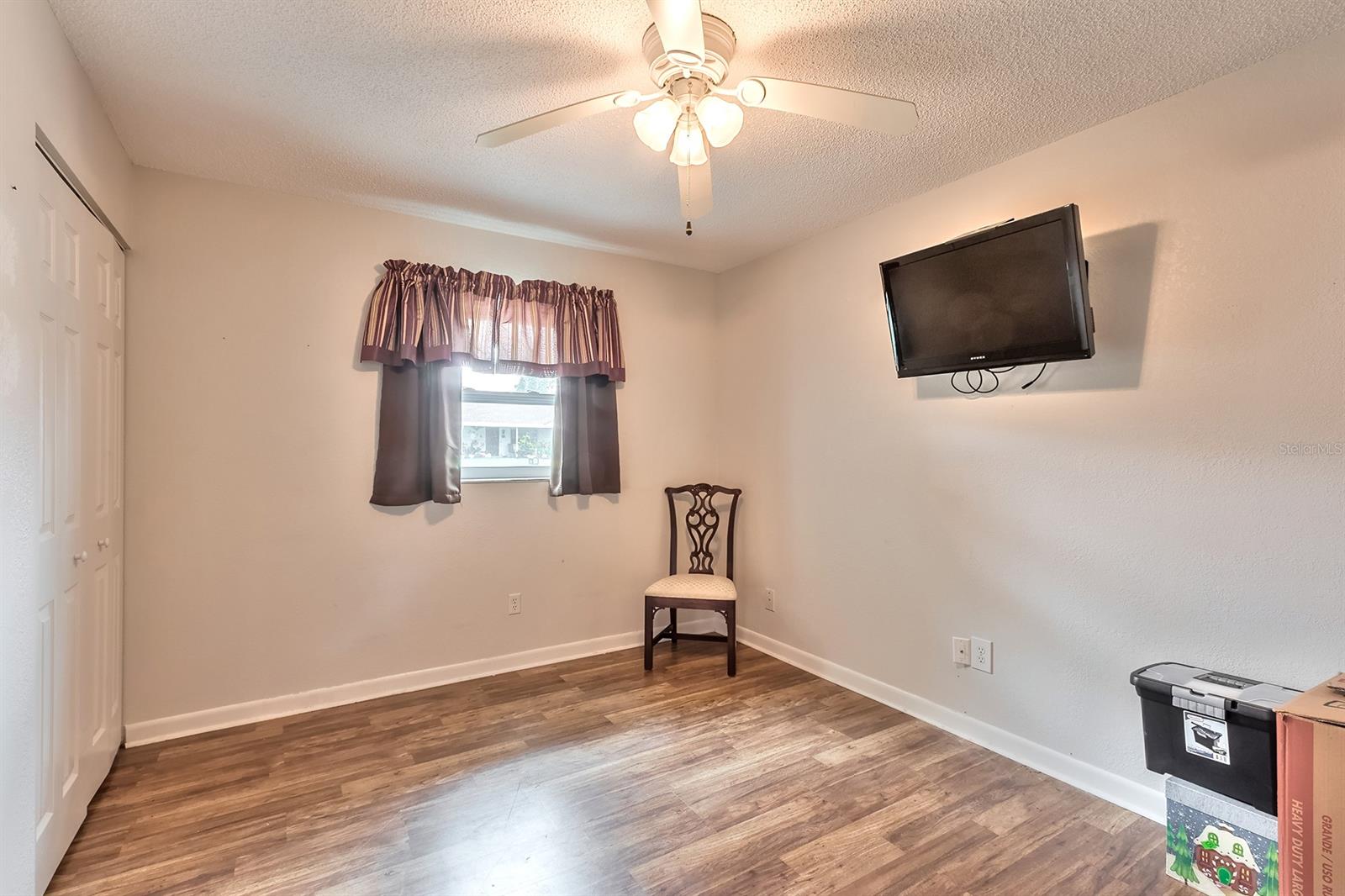 Florida Shores 01 - Residential