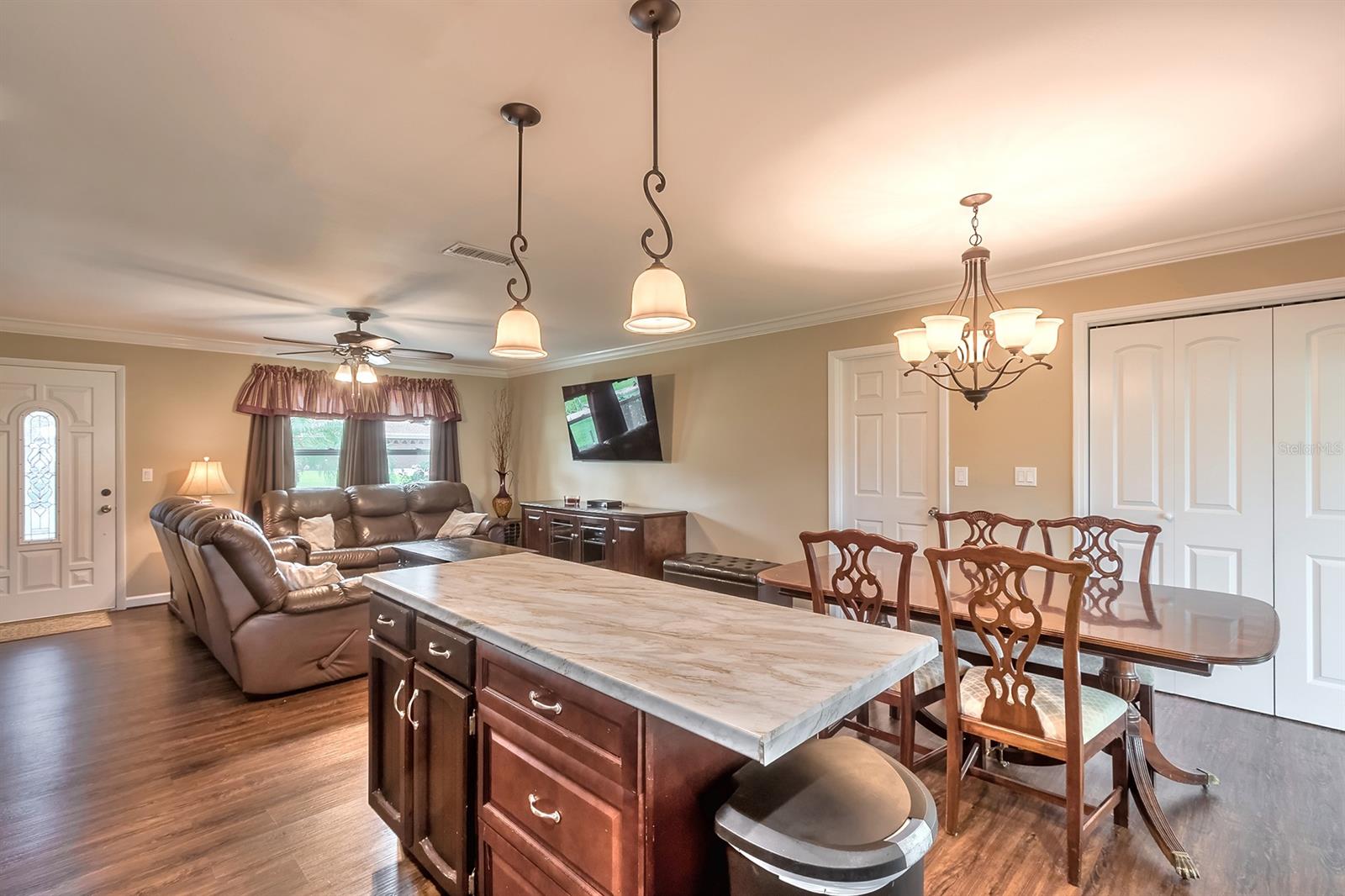 Florida Shores 01 - Residential