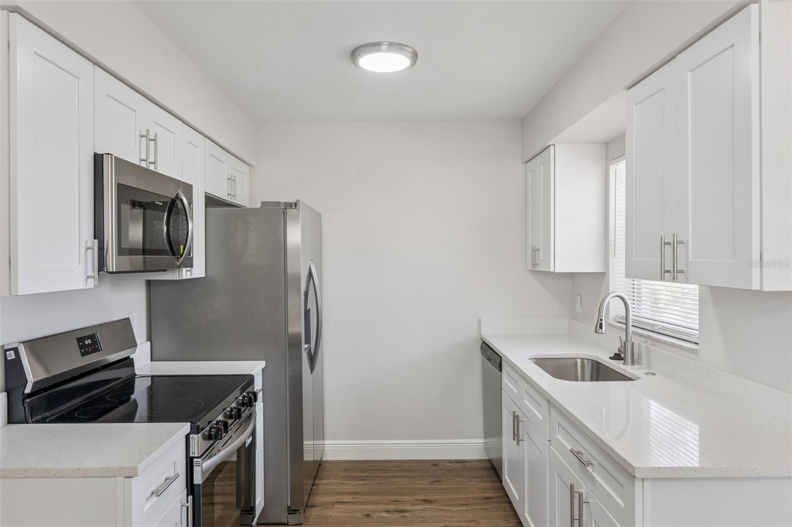 WEST APOPKA HILLS - Residential