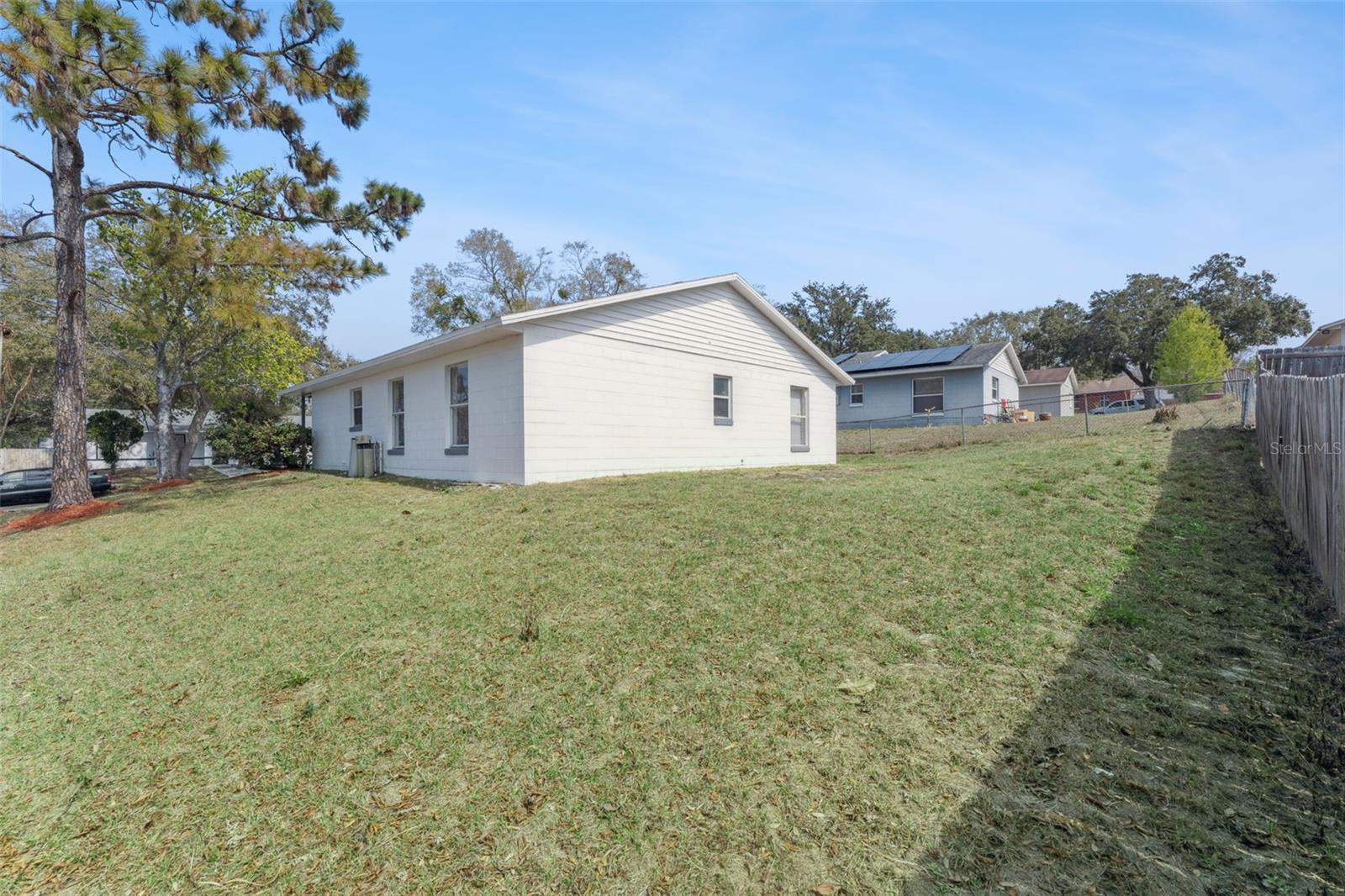 WEST APOPKA HILLS - Residential