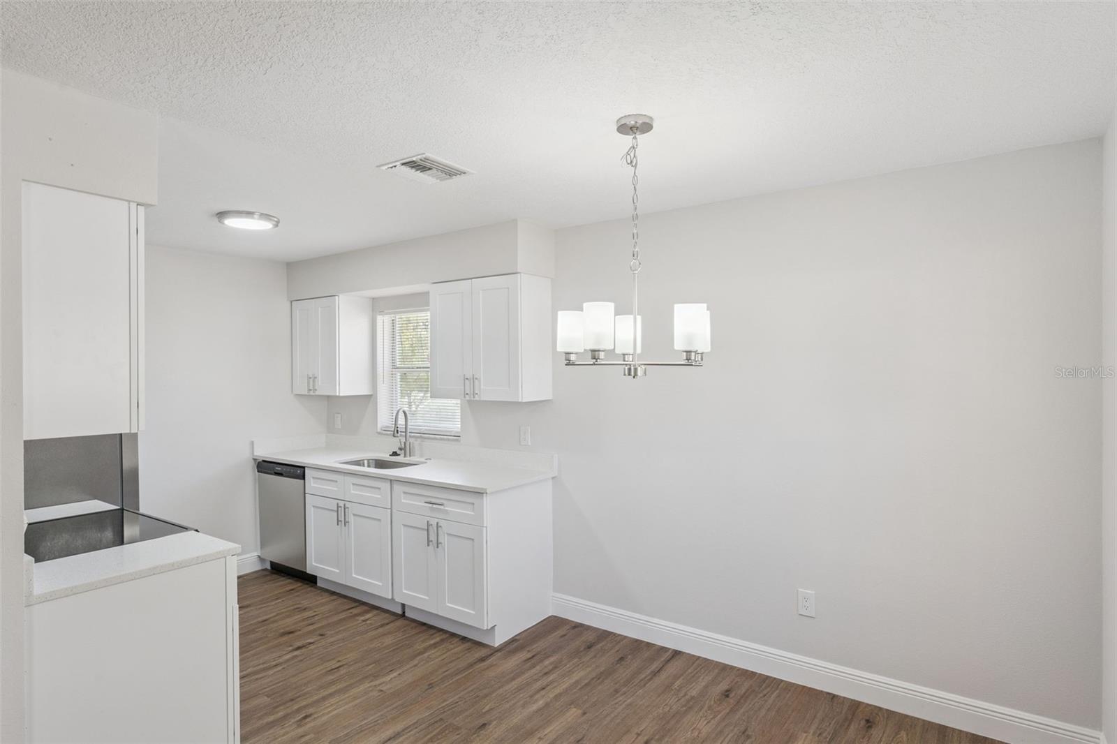 WEST APOPKA HILLS - Residential