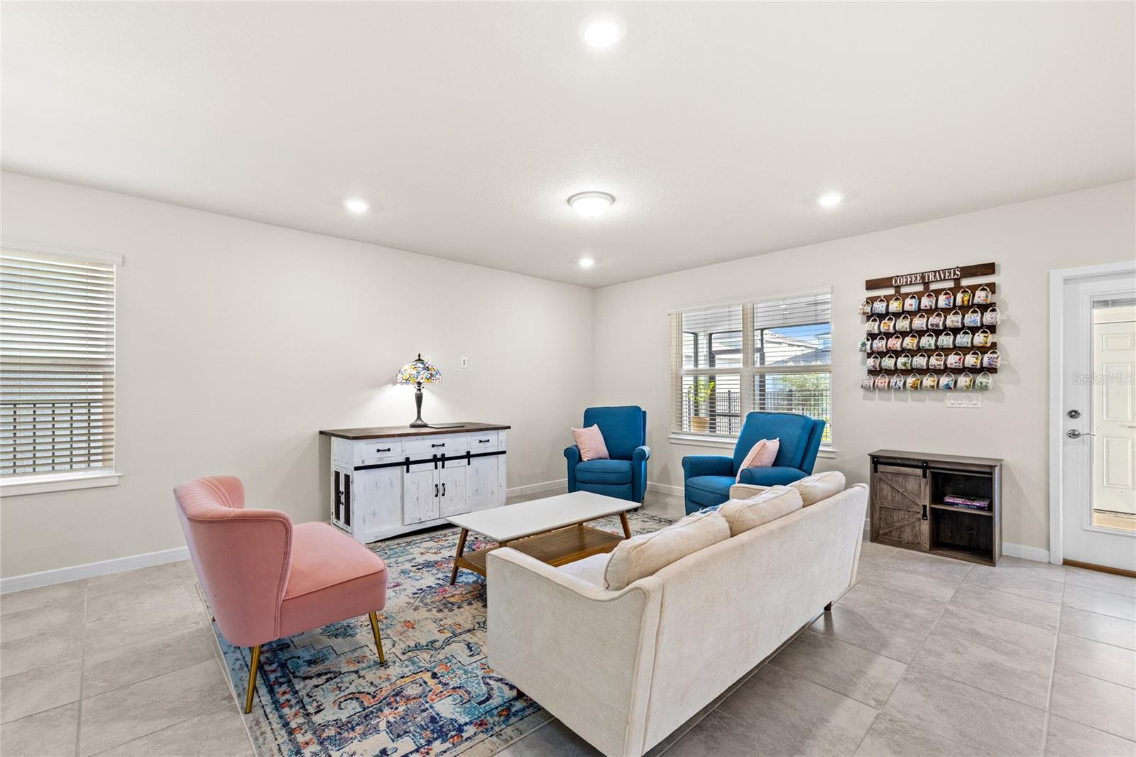 WINDING MDWS - Residential