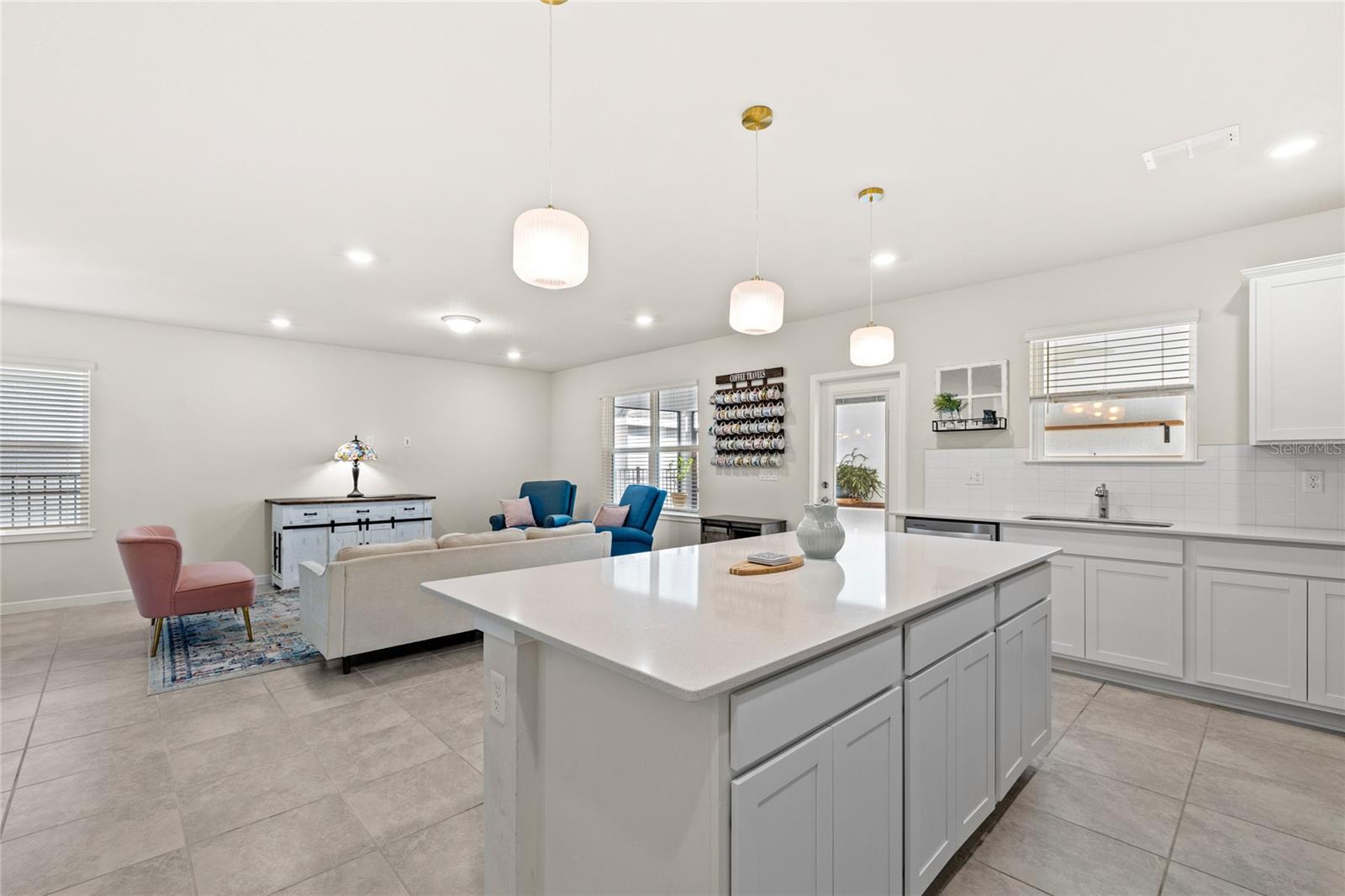 WINDING MDWS - Residential