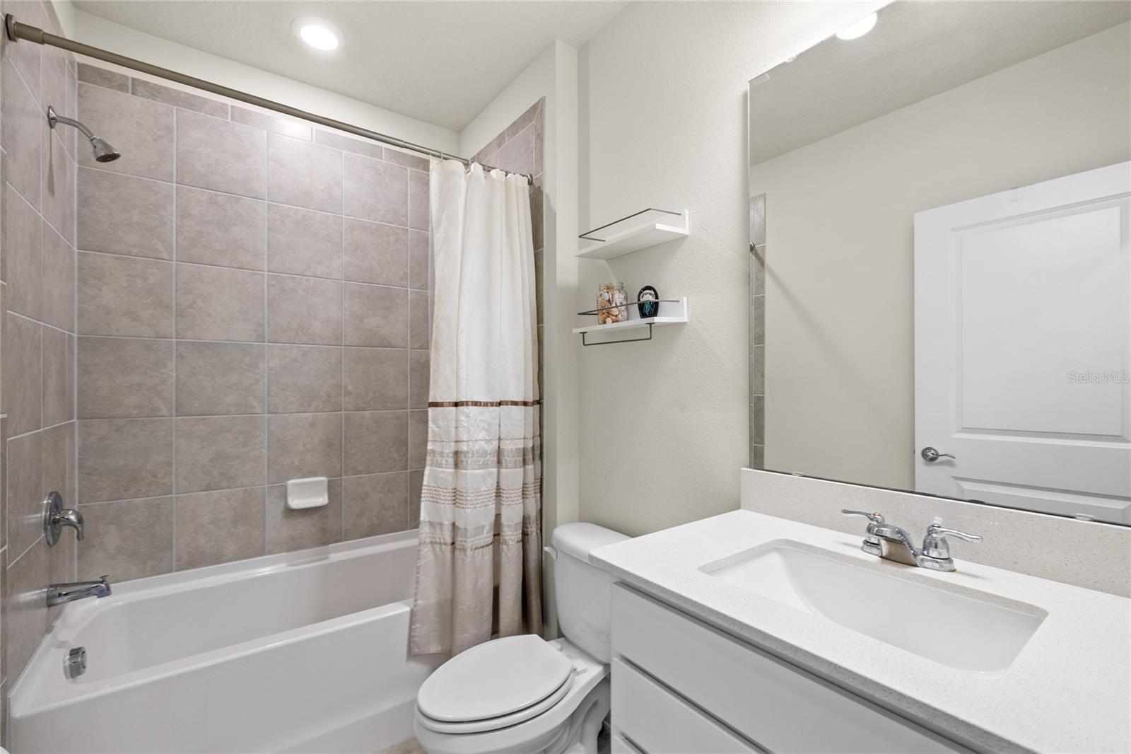 WINDING MDWS - Residential