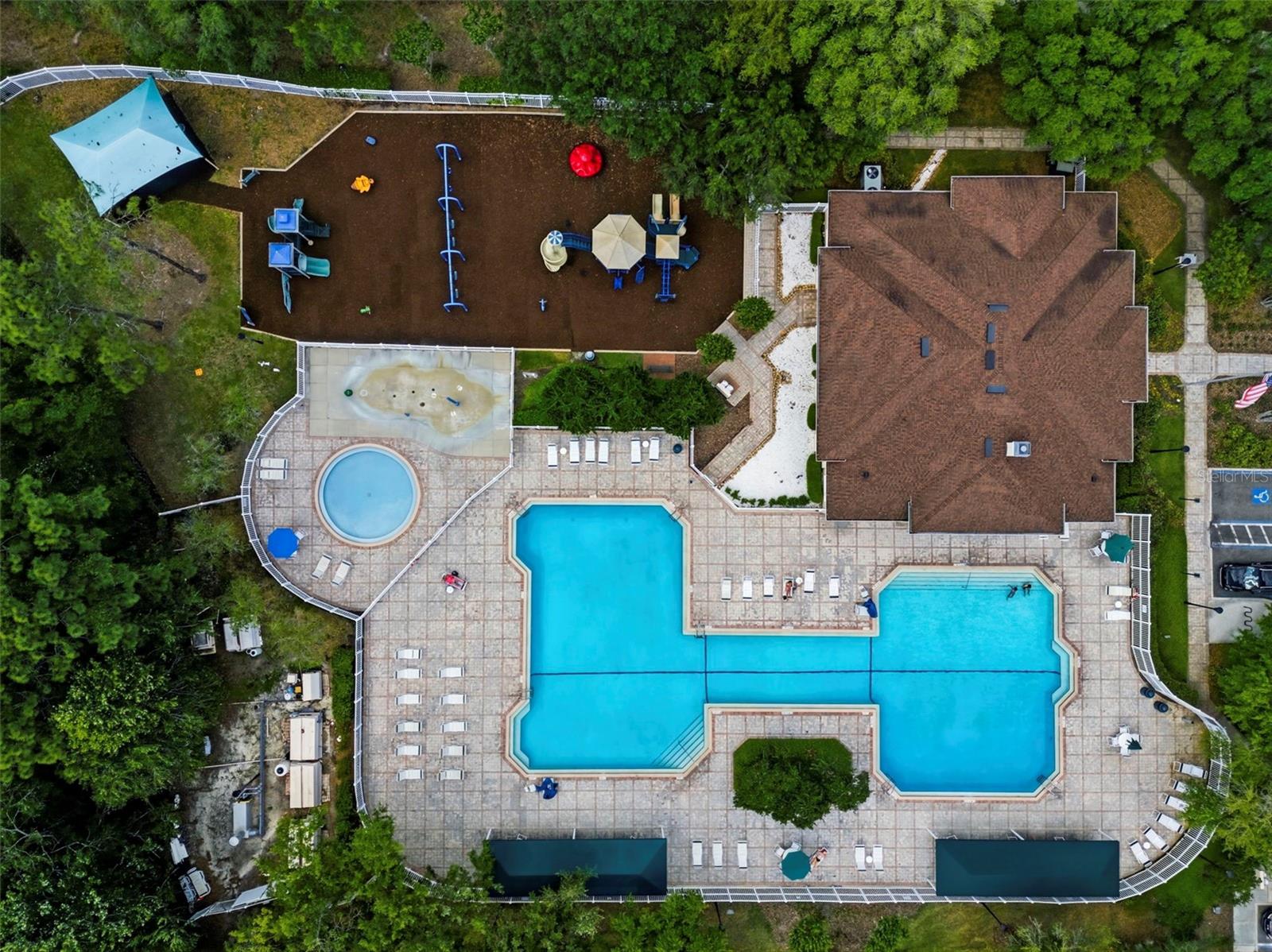 LEXINGTON OAKS PH 01 - Residential