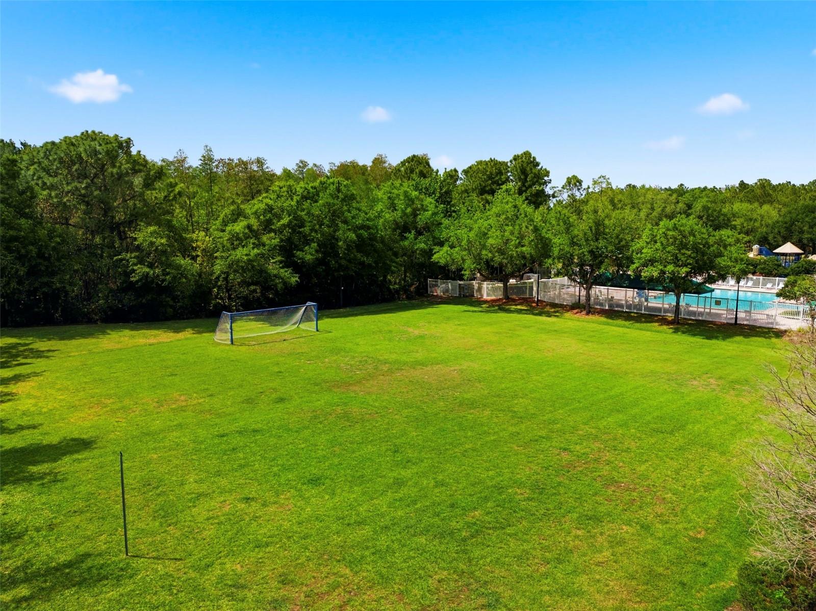 LEXINGTON OAKS PH 01 - Residential