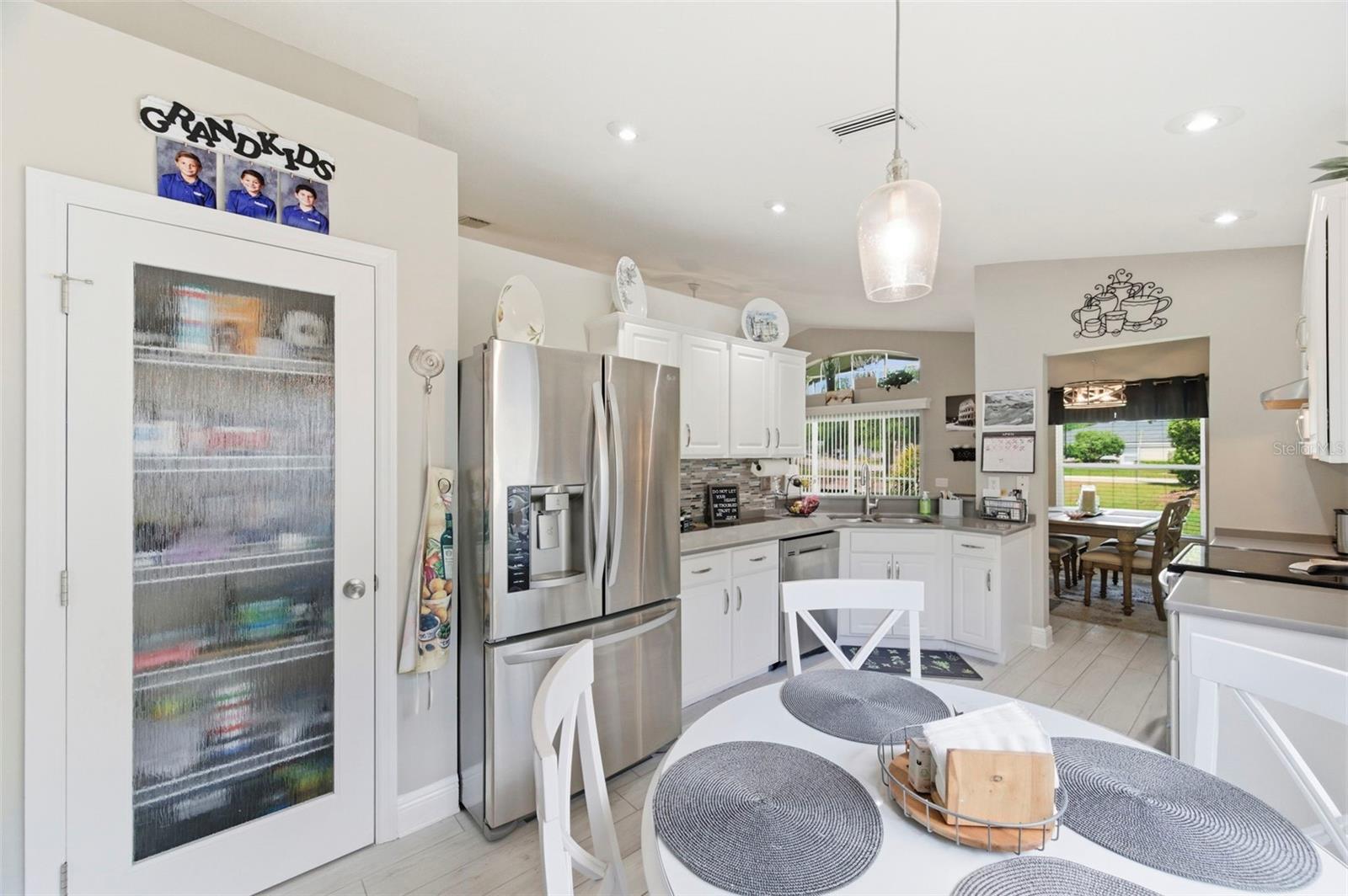 LEXINGTON OAKS PH 01 - Residential