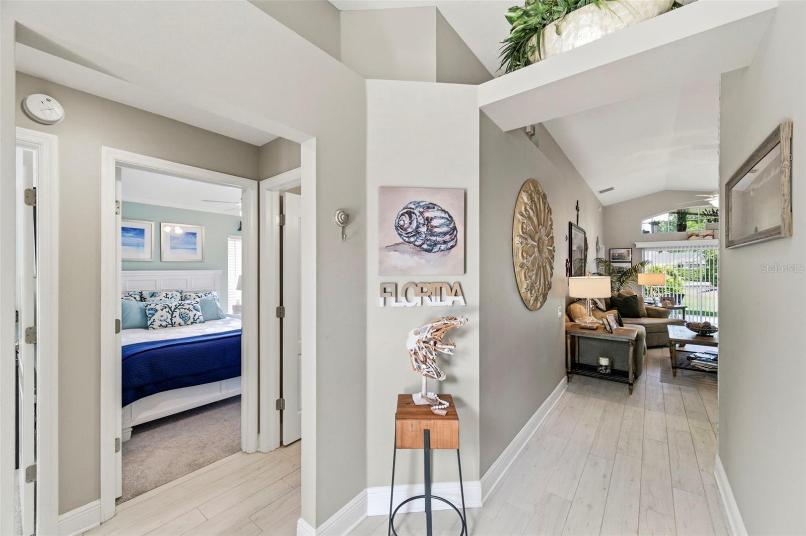 26645 SEA HERO CIRCLE