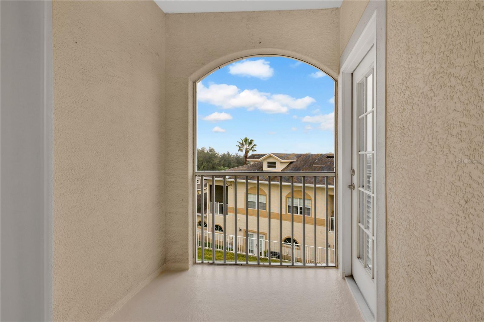 SWEETWATER RIDGE CONDO AT MAGNOLIA POINTE - Residential