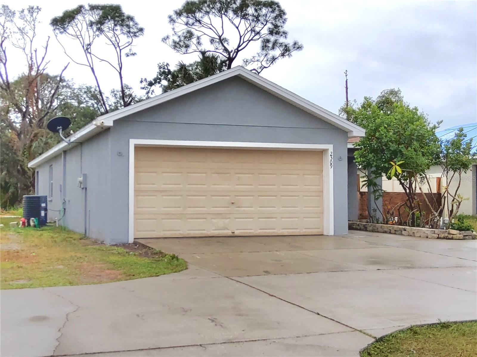 Perfect home for first-time buyers or investors! Move-in ready with 3 bedrooms, 2 bathrooms, and a double car garage. Schedule your private showing today