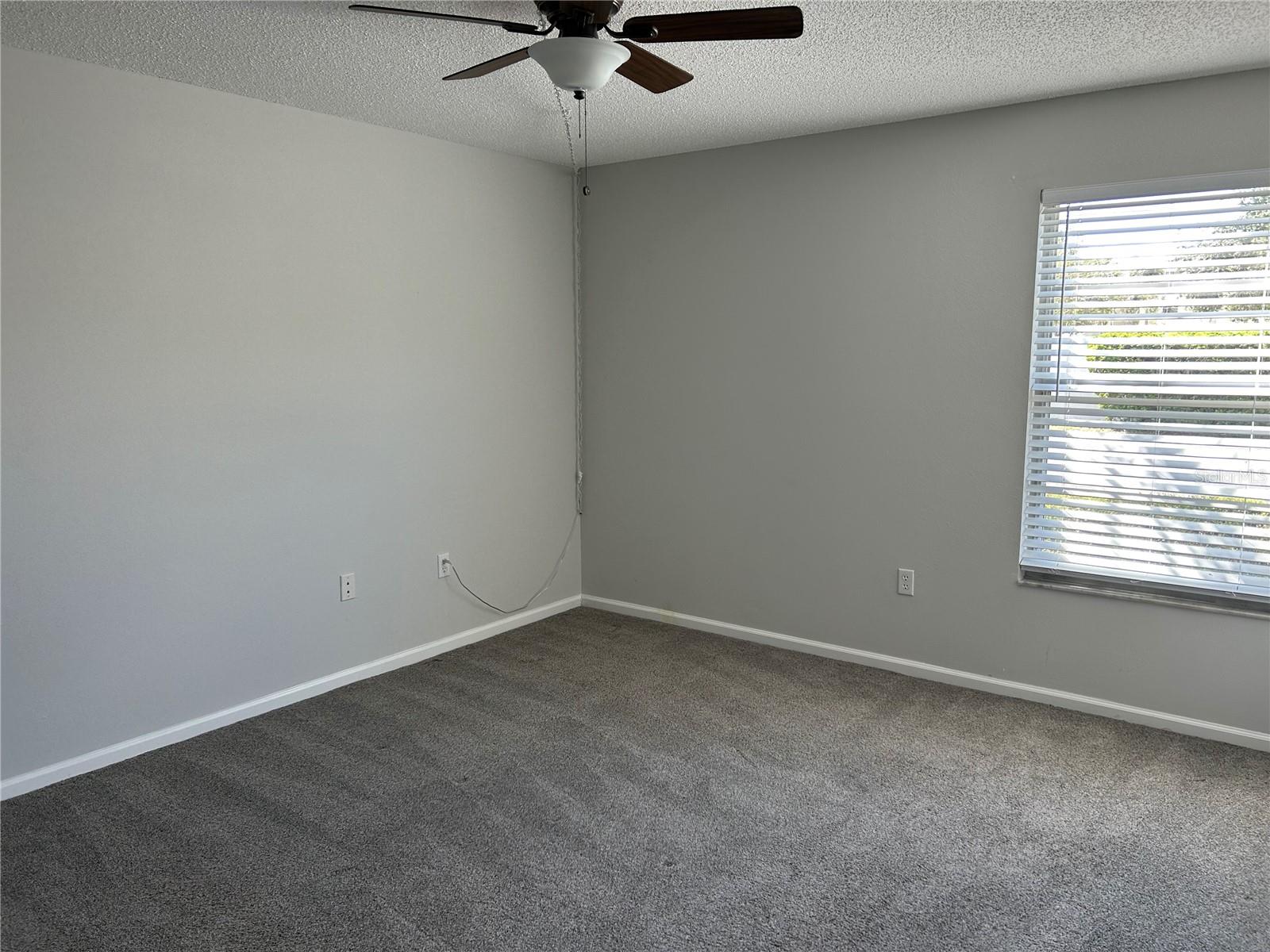 MIRROR LAKE SEC 2 - Residential Lease