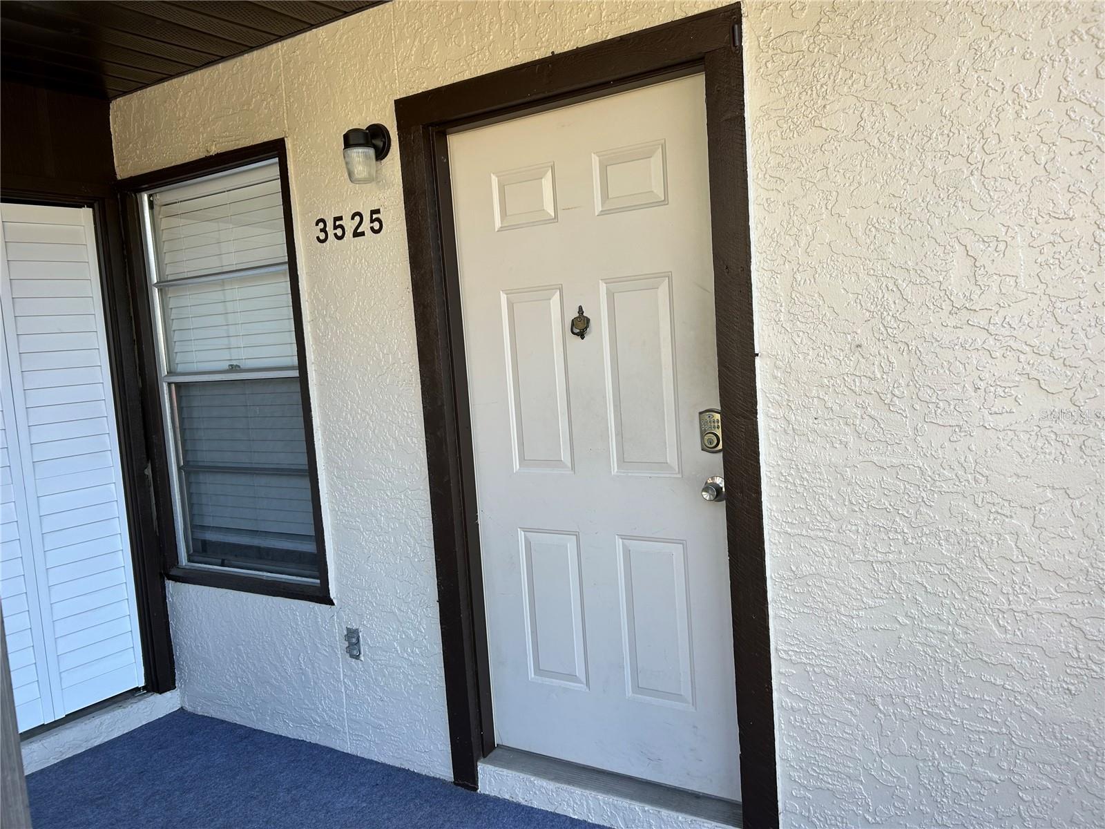 MIRROR LAKE SEC 2 - Residential Lease