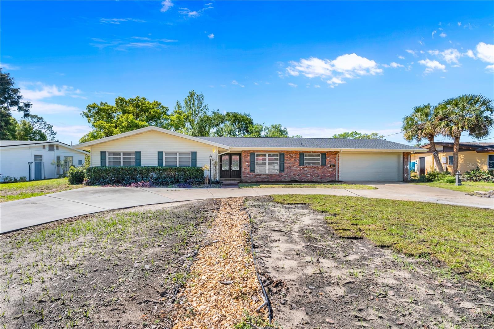980 OLEANDER DRIVE SE