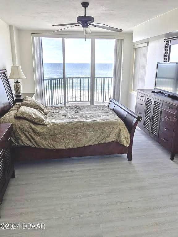 DIMUCCI TWIN TWRS NORTH & SOUT - Residential
