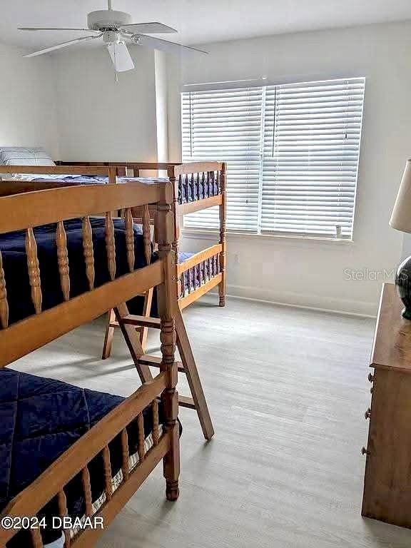 DIMUCCI TWIN TWRS NORTH & SOUT - Residential