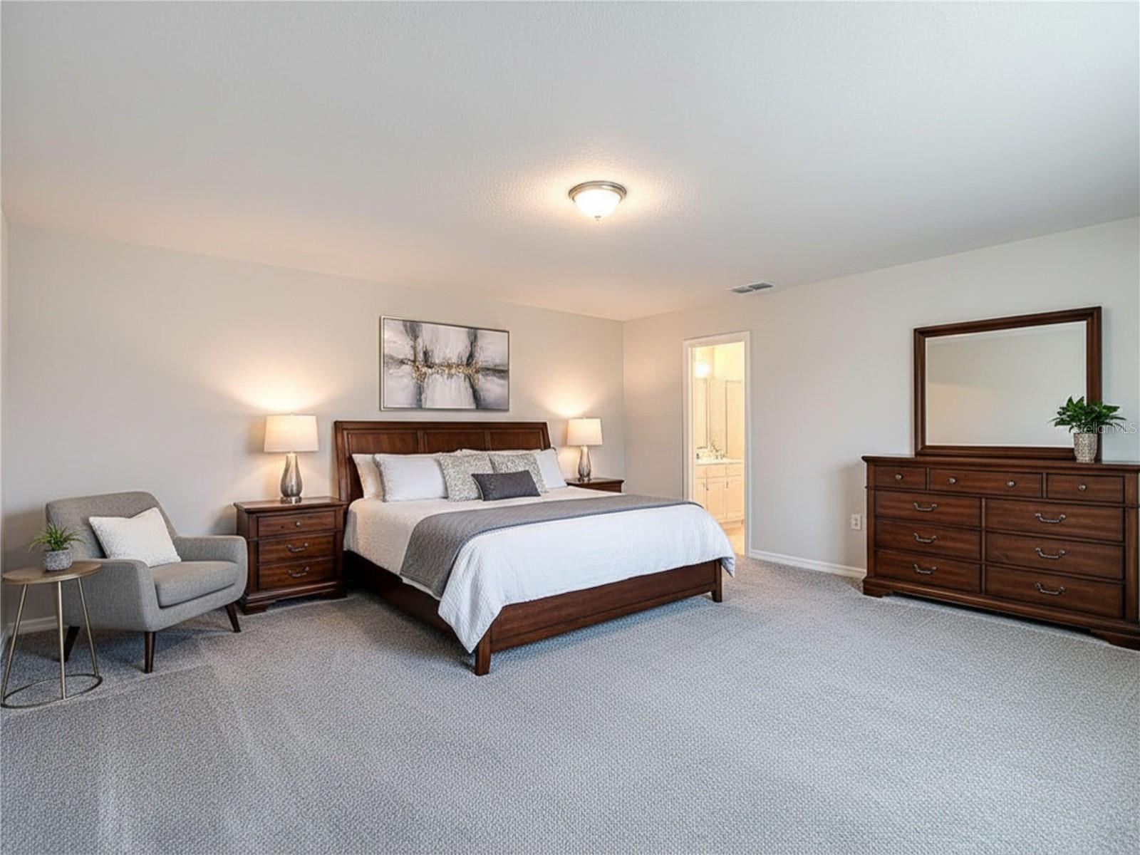 ROYAL HIGHLANDS - Residential