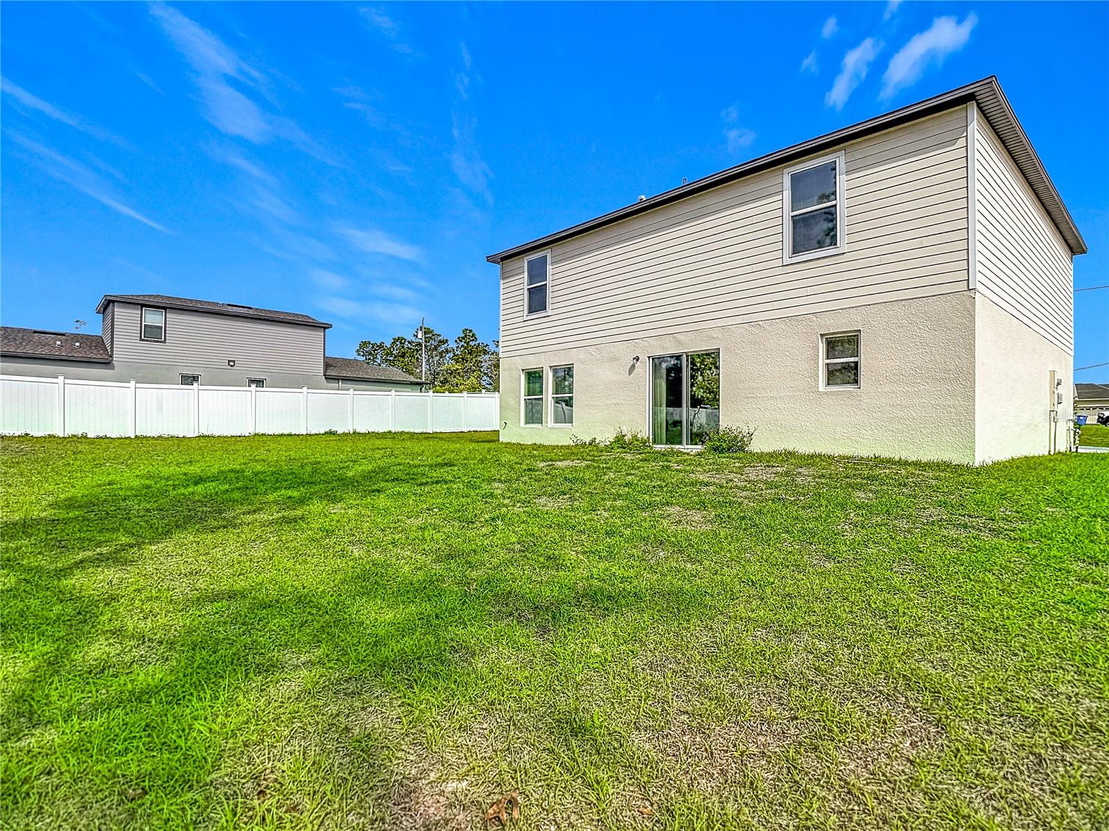 ROYAL HIGHLANDS - Residential