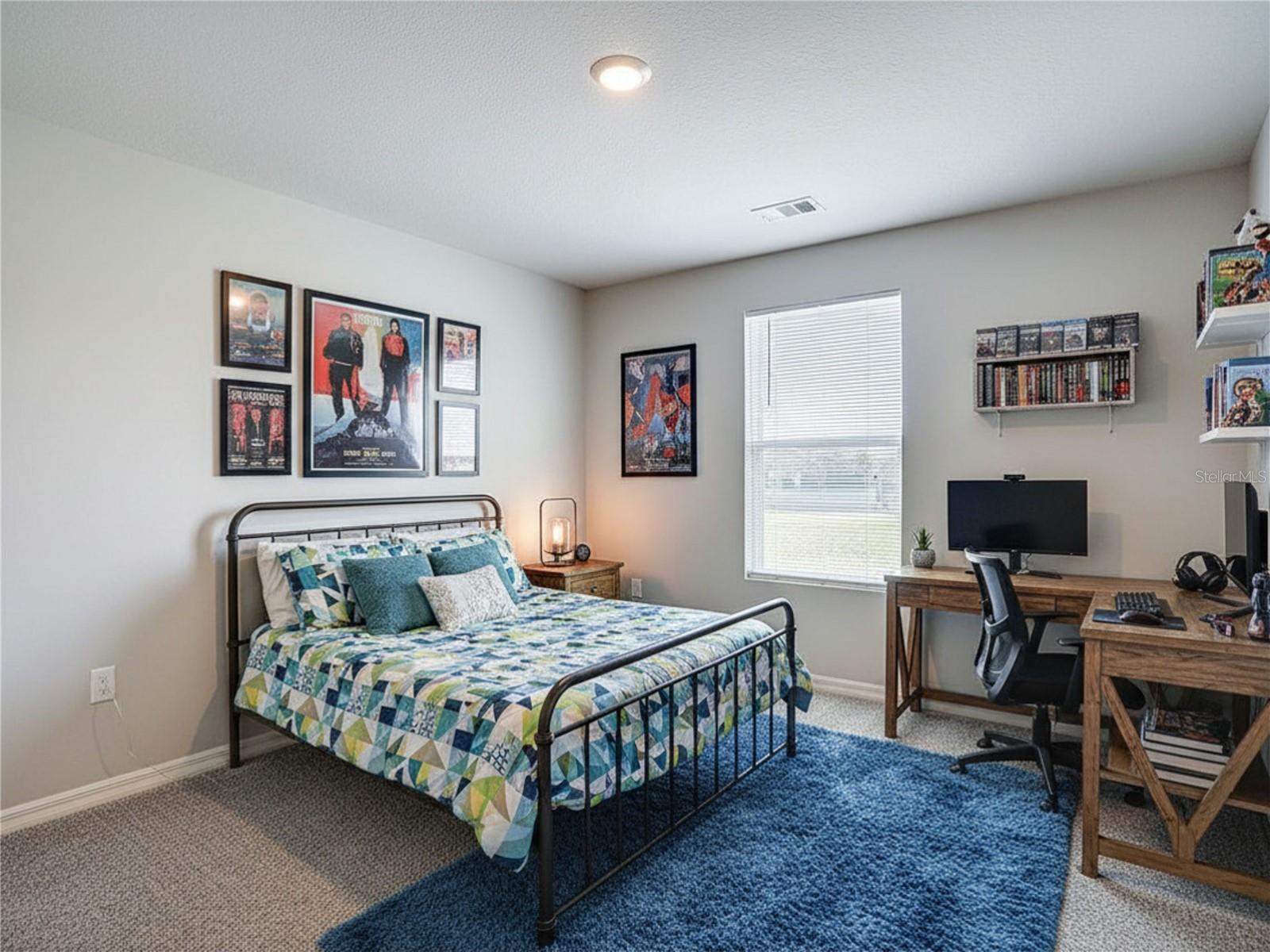 ROYAL HIGHLANDS - Residential