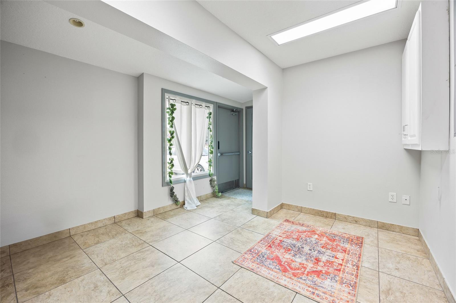 EUSTIS 2200 SOUTHBAY CONDO - Commercial Sale