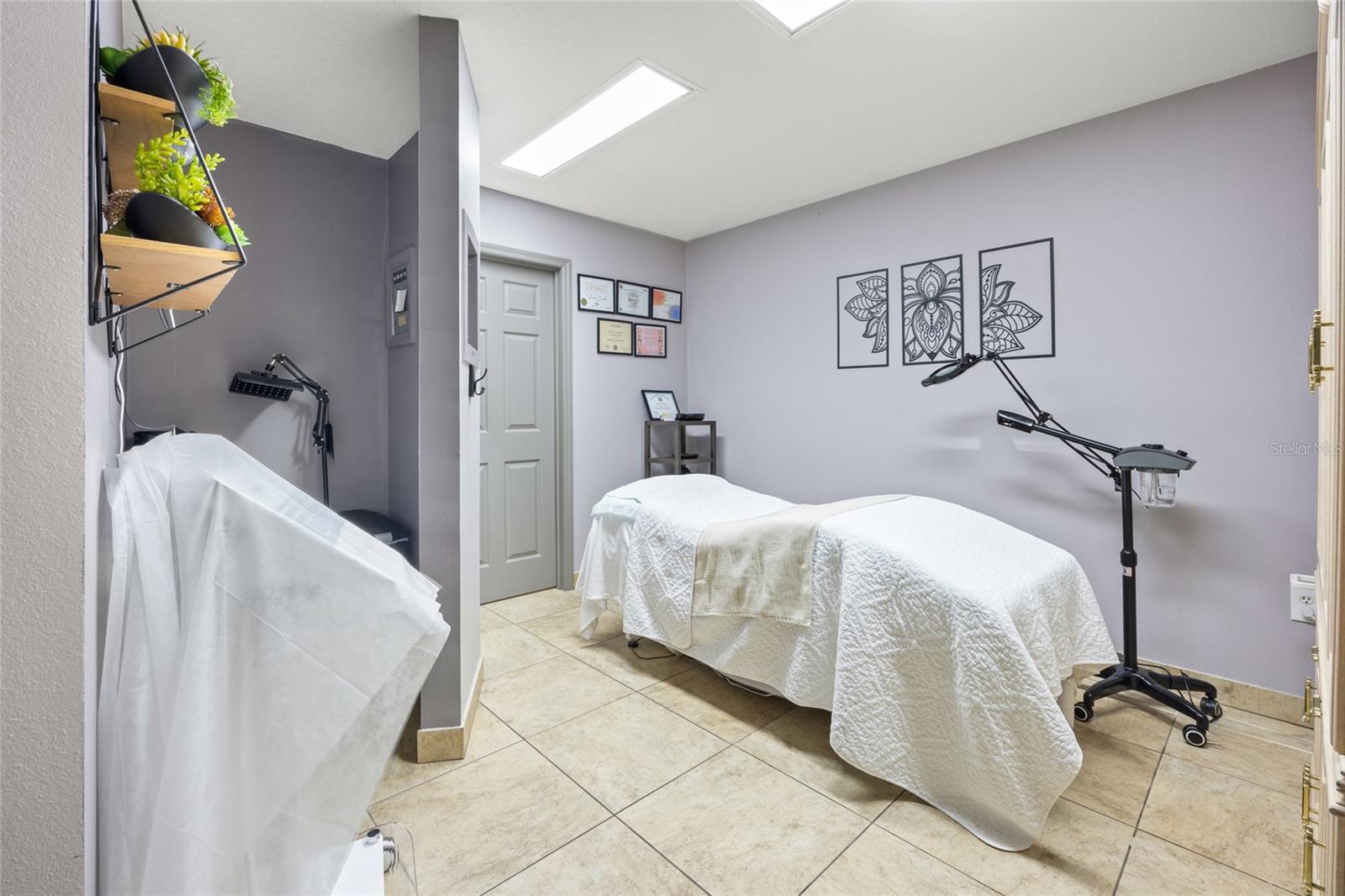 EUSTIS 2200 SOUTHBAY CONDO - Commercial Sale