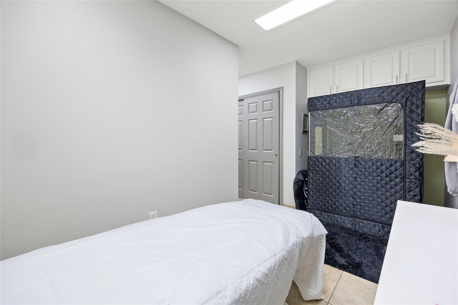 EUSTIS 2200 SOUTHBAY CONDO - Commercial Sale