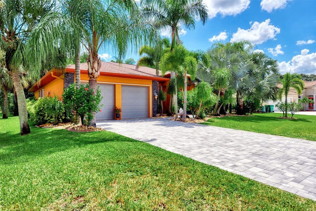 Photo of 118 Sao Luiz Street, Punta Gorda, FL 33983 (MLS # A4684658)