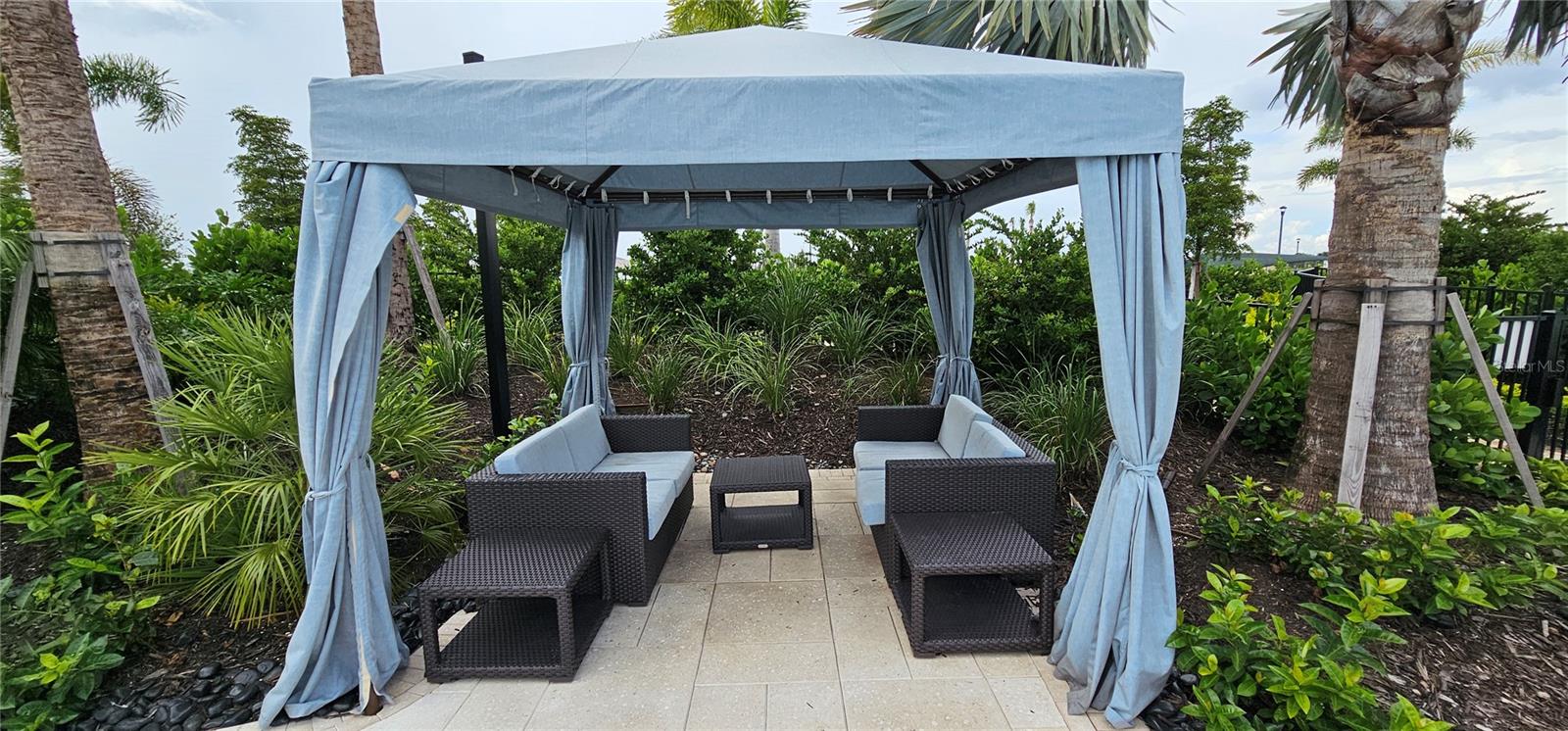 STAR FARMS OF LAKEWOOD RANCH - Residential Lease