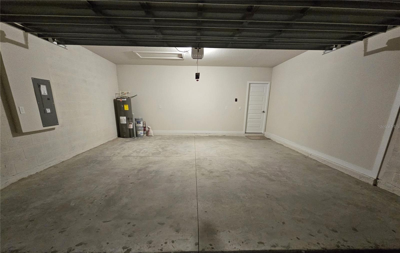 STAR FARMS OF LAKEWOOD RANCH - Residential Lease