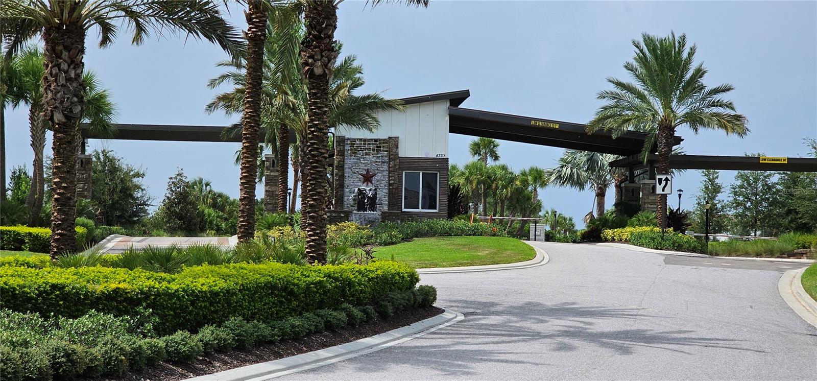 STAR FARMS OF LAKEWOOD RANCH - Residential Lease