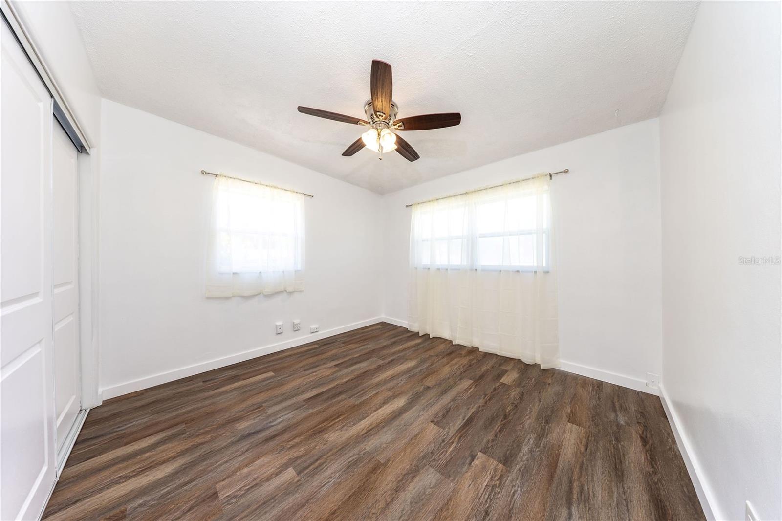 SUNLAND ESTATES - Residential