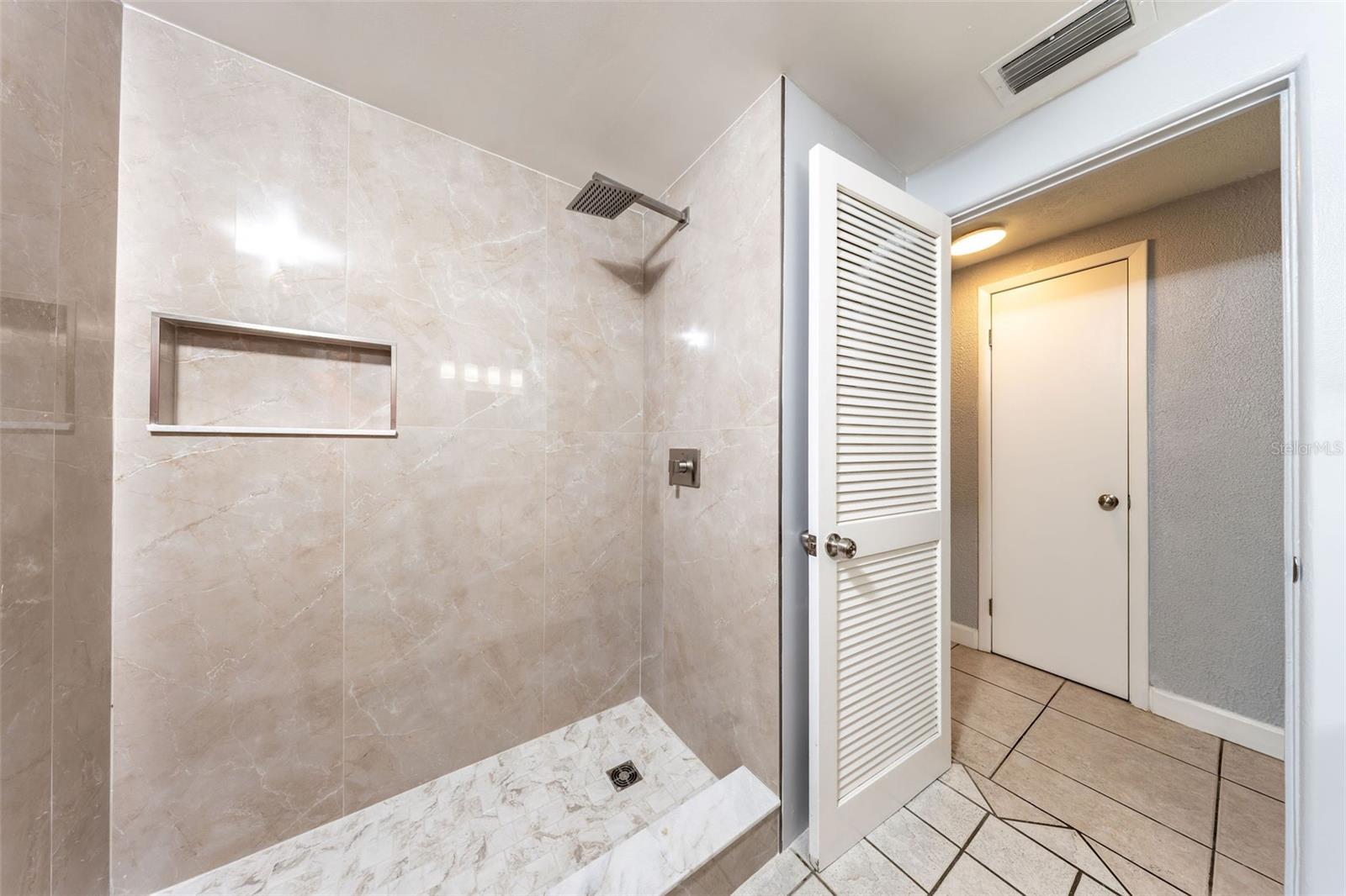 SUNLAND ESTATES - Residential