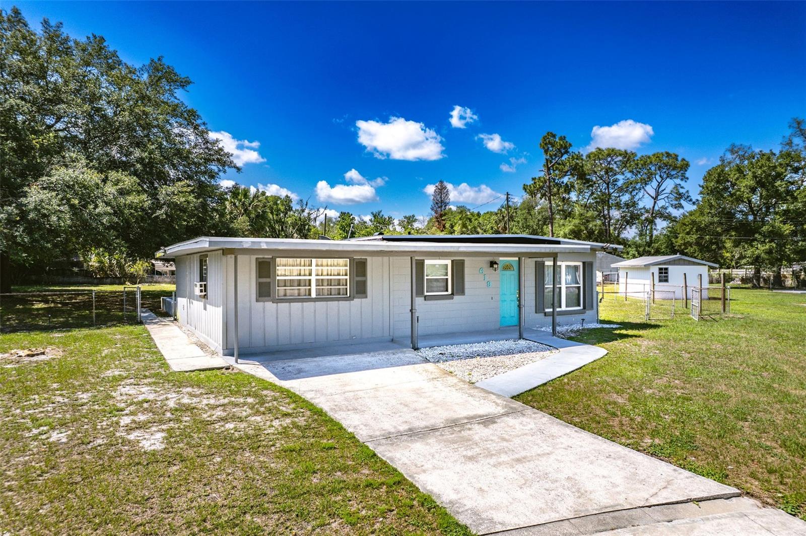 SUNLAND ESTATES - Residential