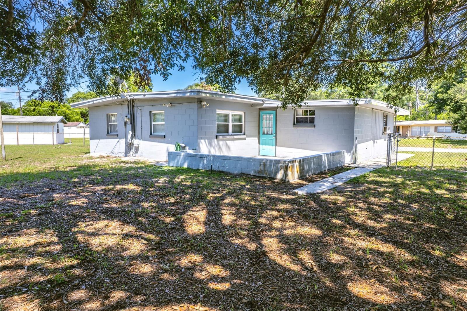 SUNLAND ESTATES - Residential
