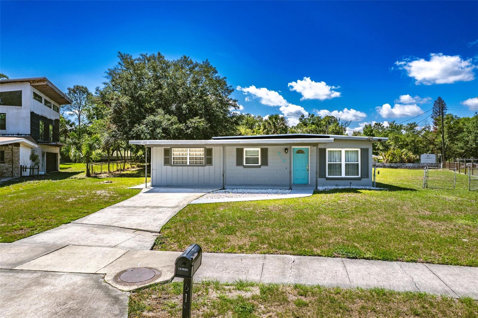 SUNLAND ESTATES - Residential