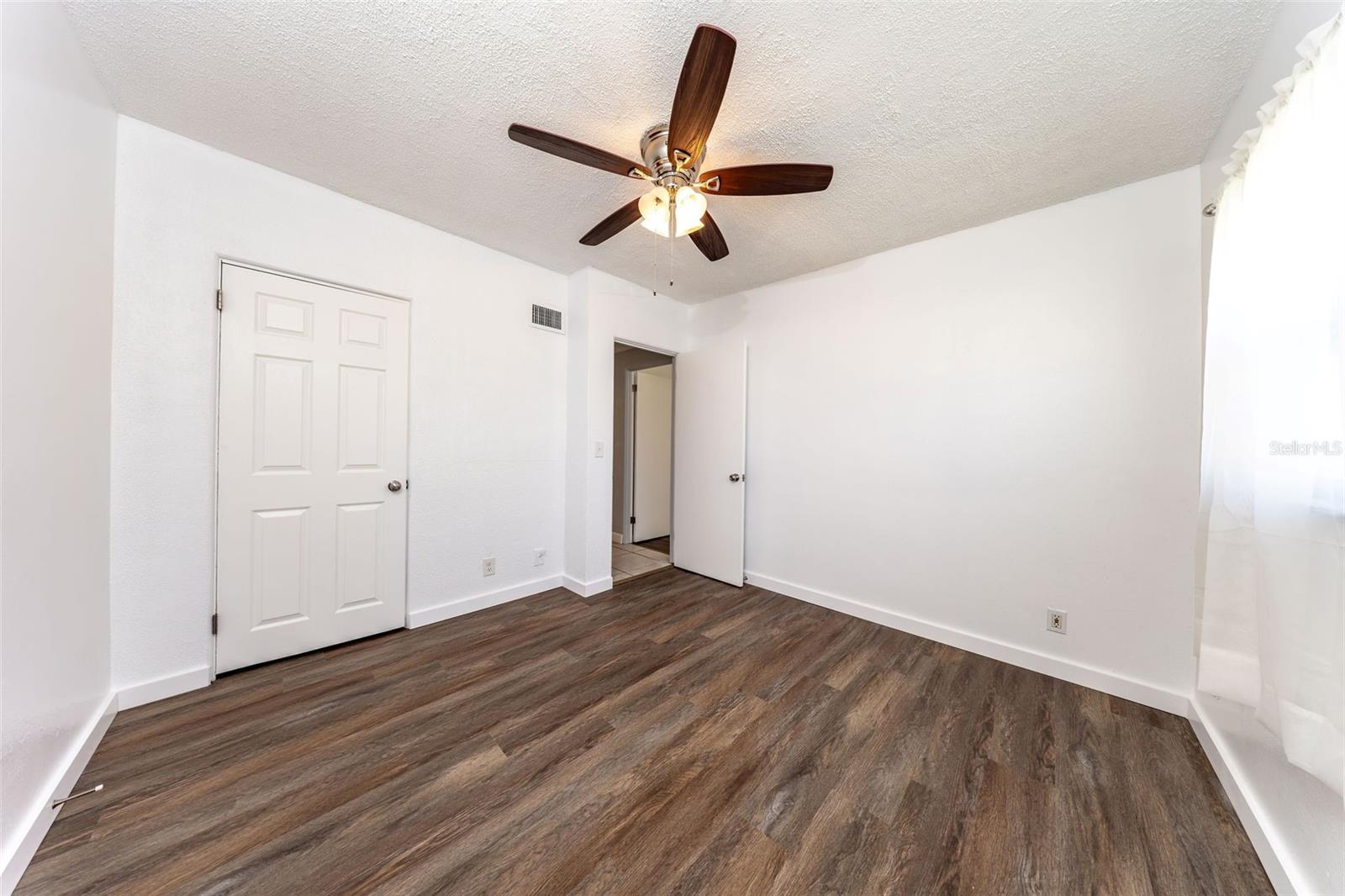 SUNLAND ESTATES - Residential