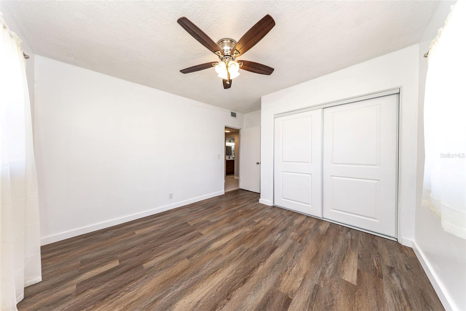 SUNLAND ESTATES - Residential