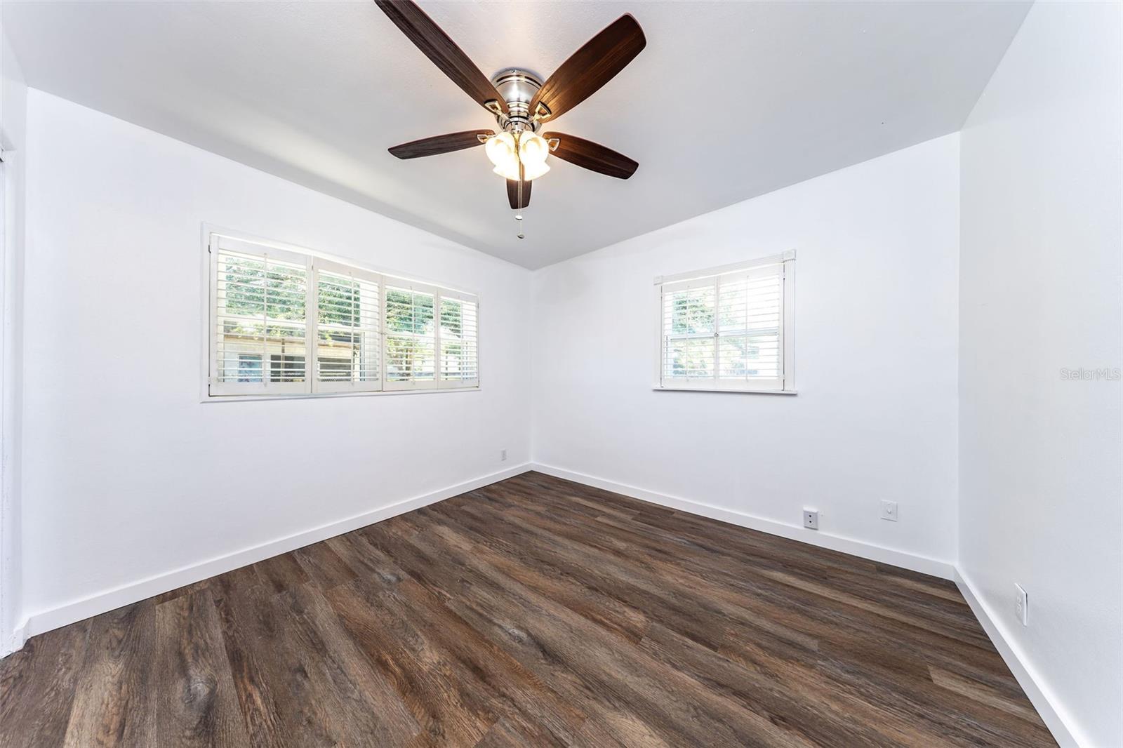 SUNLAND ESTATES - Residential