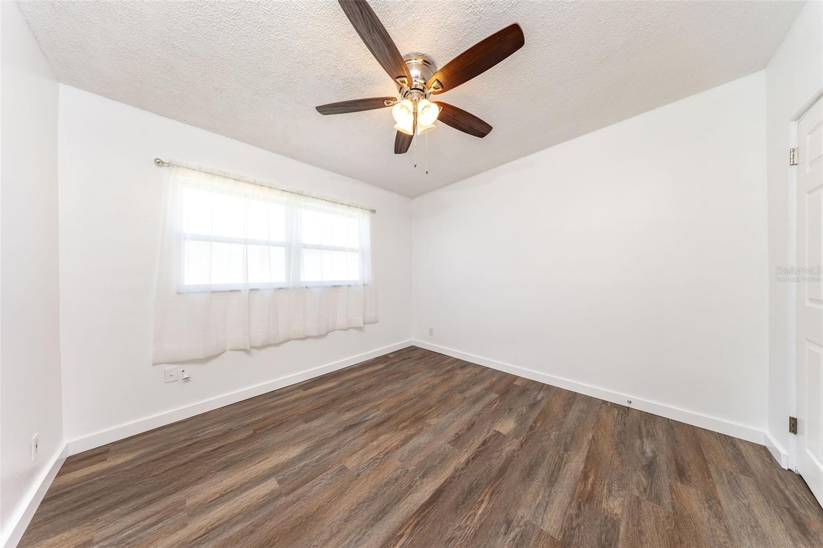 SUNLAND ESTATES - Residential