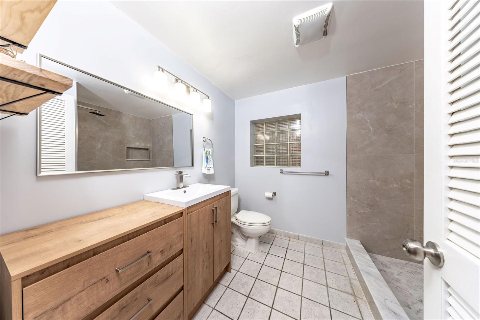 SUNLAND ESTATES - Residential