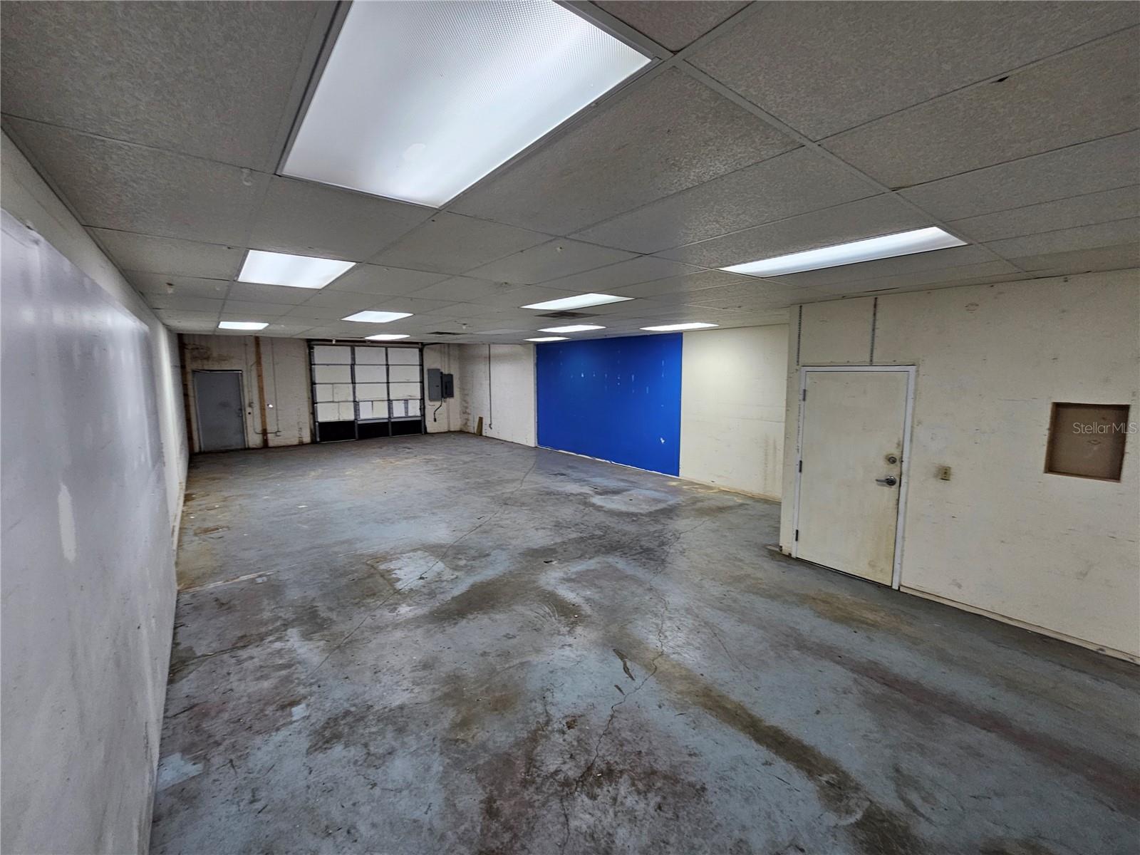 VENICE EDGEWOOD SEC OF REP - Commercial Lease
