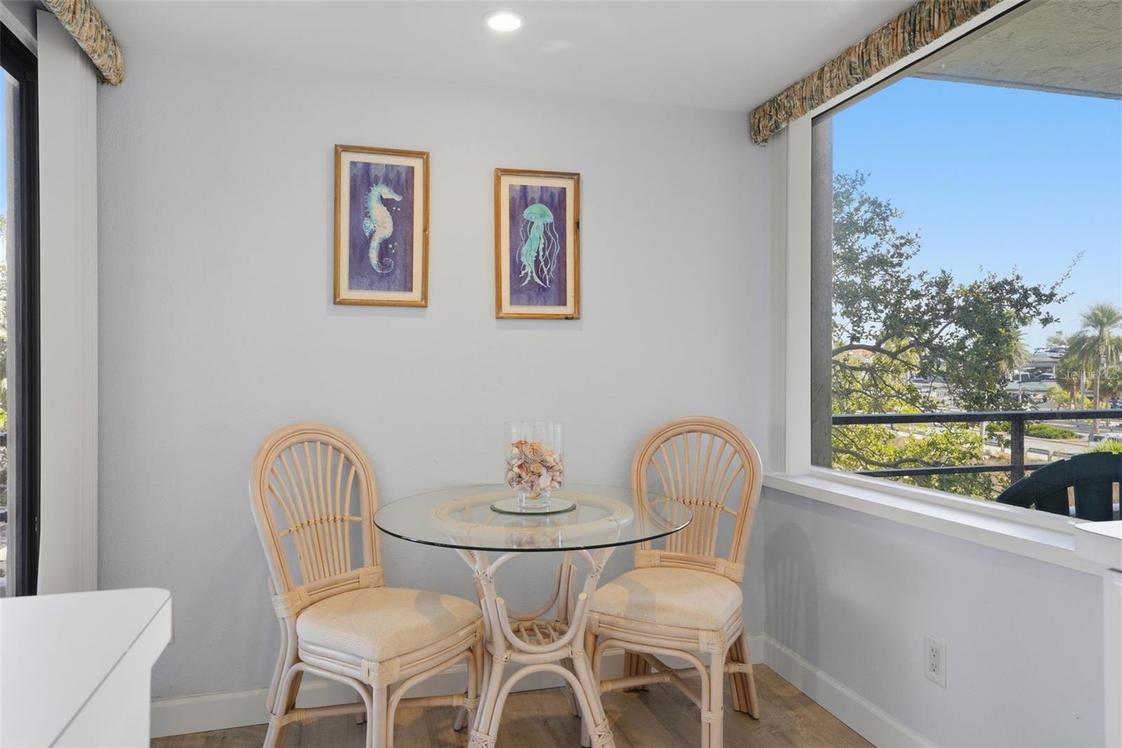 ANCHORAGE - Residential