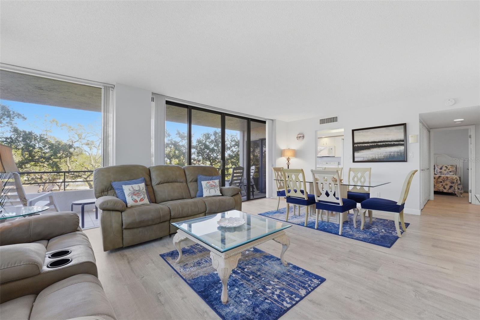 ANCHORAGE - Residential