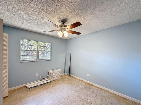 Tiny photo for 975 SE 170th Street, Summerfield, FL 34491 (MLS # G5109667)