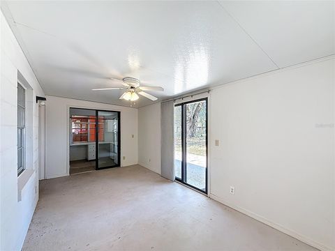 Tiny photo for 975 SE 170th Street, Summerfield, FL 34491 (MLS # G5109667)