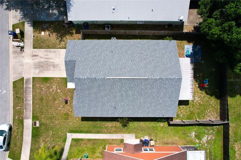 A home in SAINT CLOUD